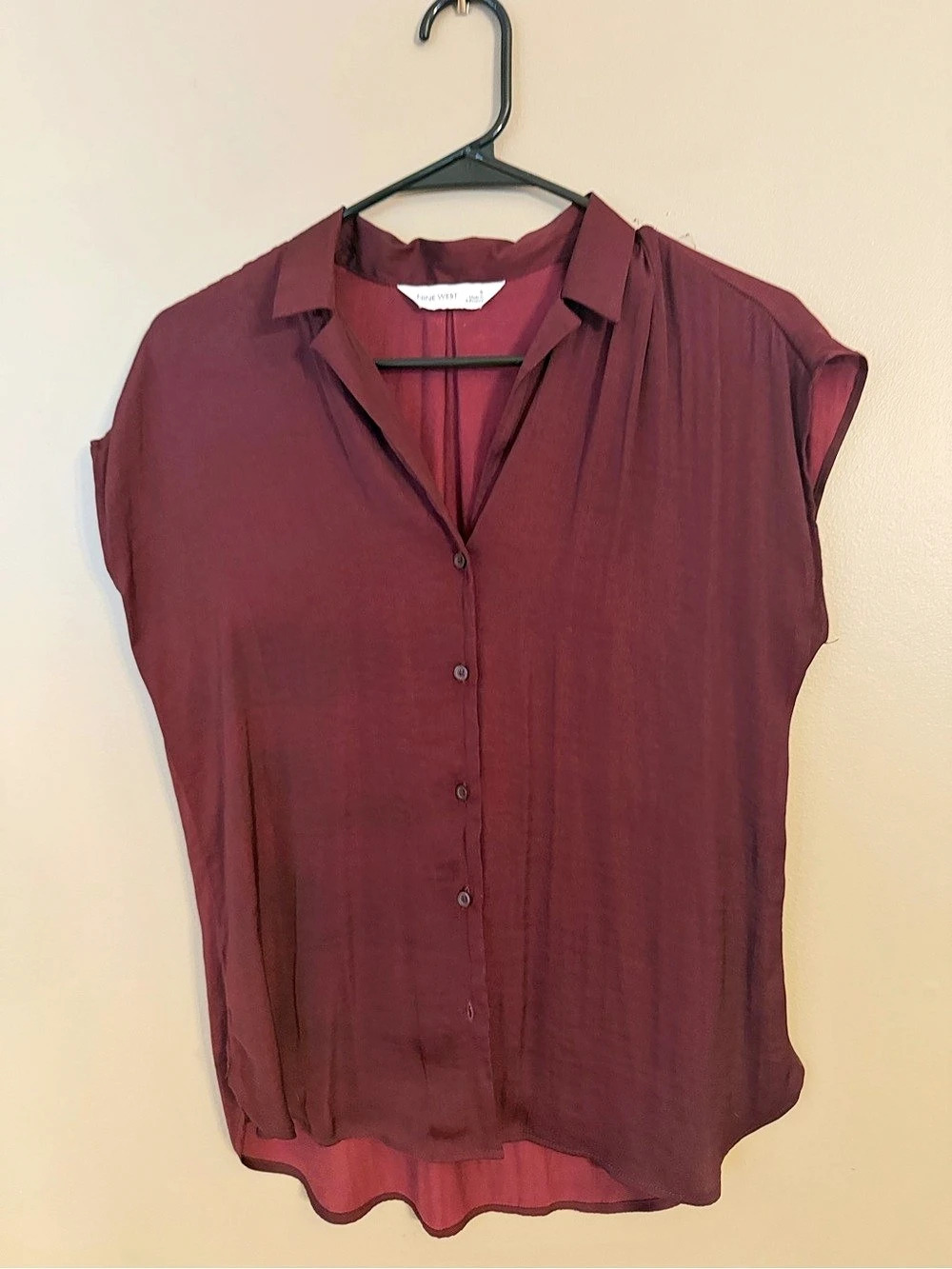 Nine West Burgundy Button Front Blouse Size Medium Like New